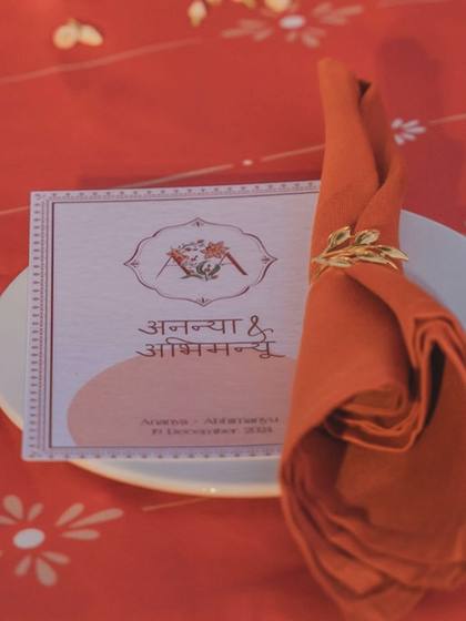 Tablescape and Signage — wedding decor — Alila + Samode Jaipur